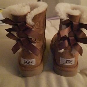 Girls UGGS